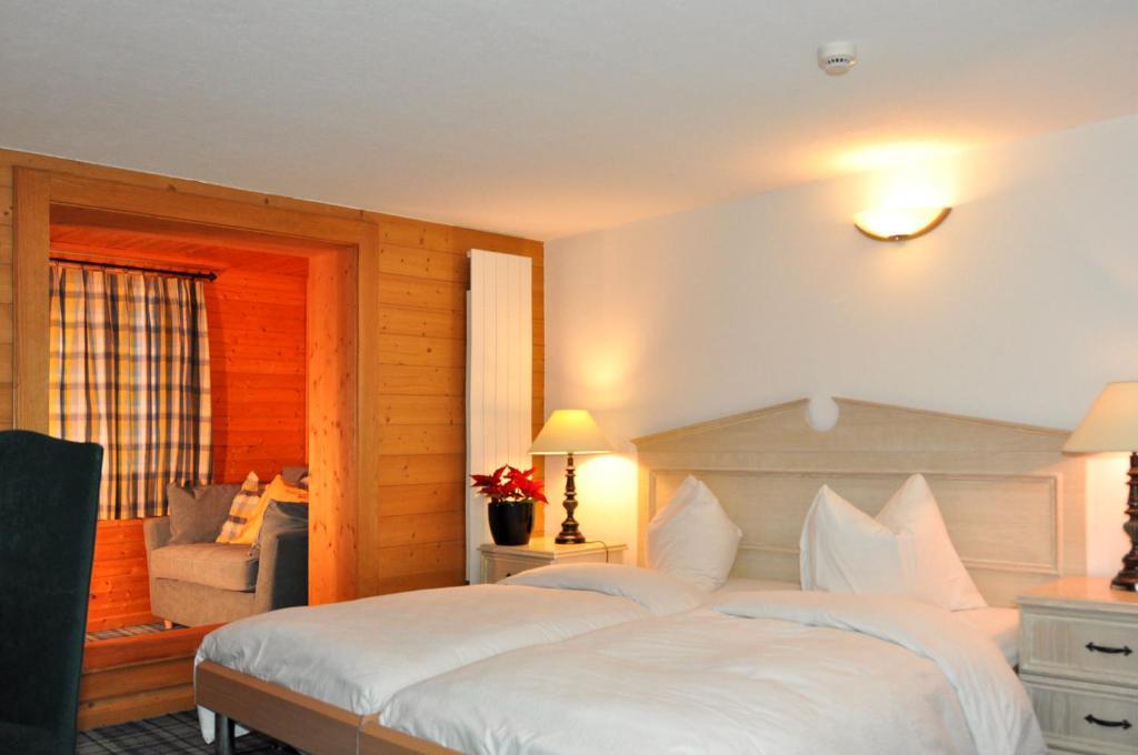 Hotel De La Paix Champéry Quarto foto