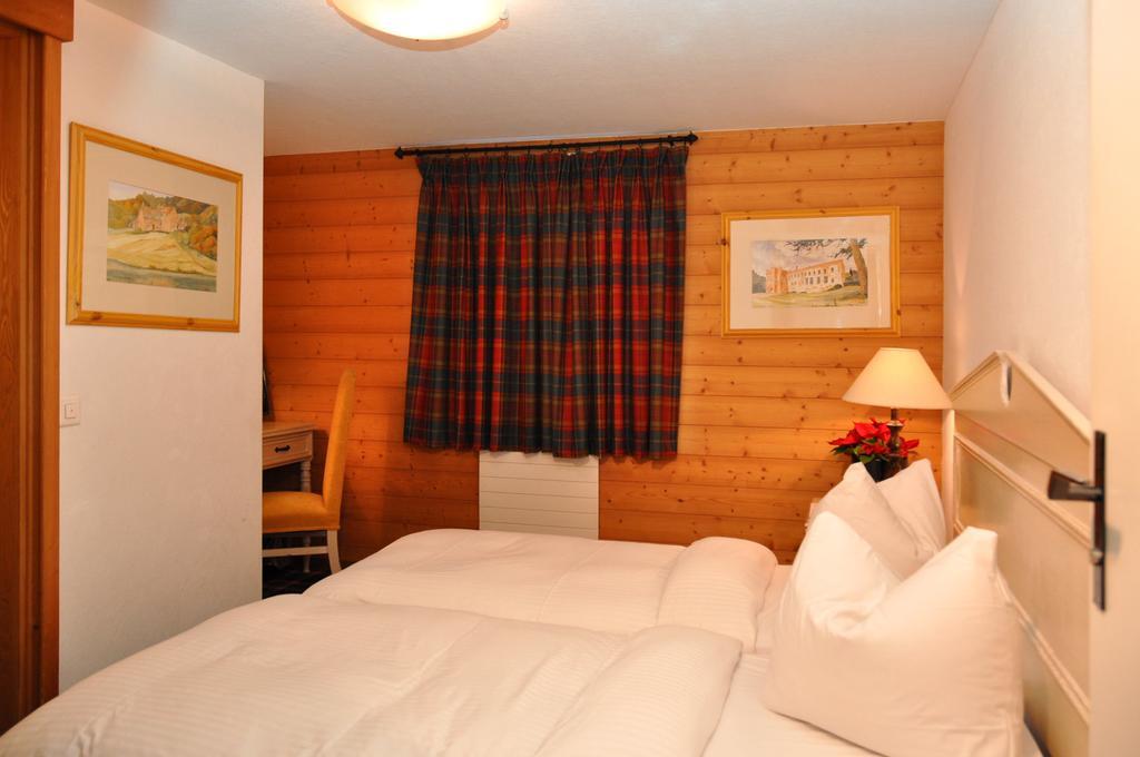 Hotel De La Paix Champéry Quarto foto